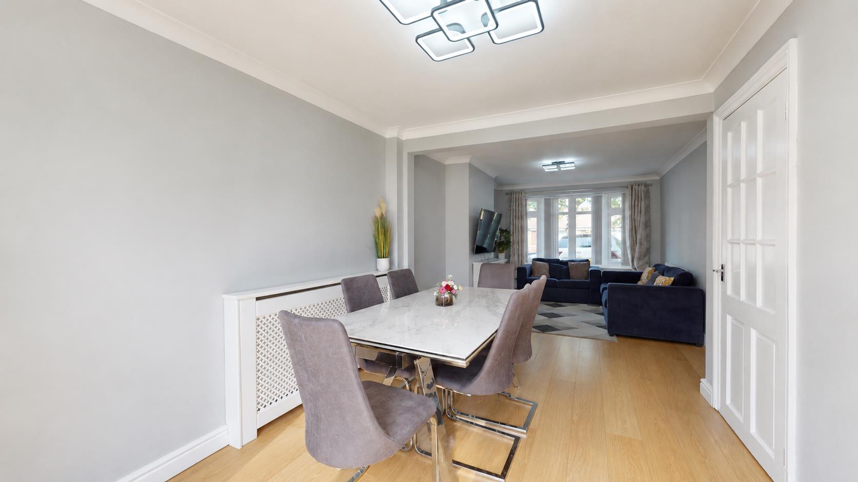 Masefield Grove, Bletchley